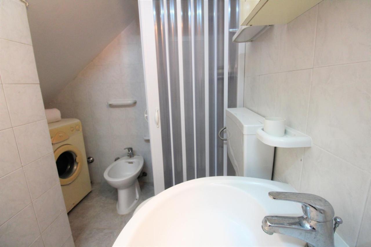 Ferienwohnung Trilocale Arancione Climatizzato Con Terrazza Panoramica Torre San Giovanni Exterior foto